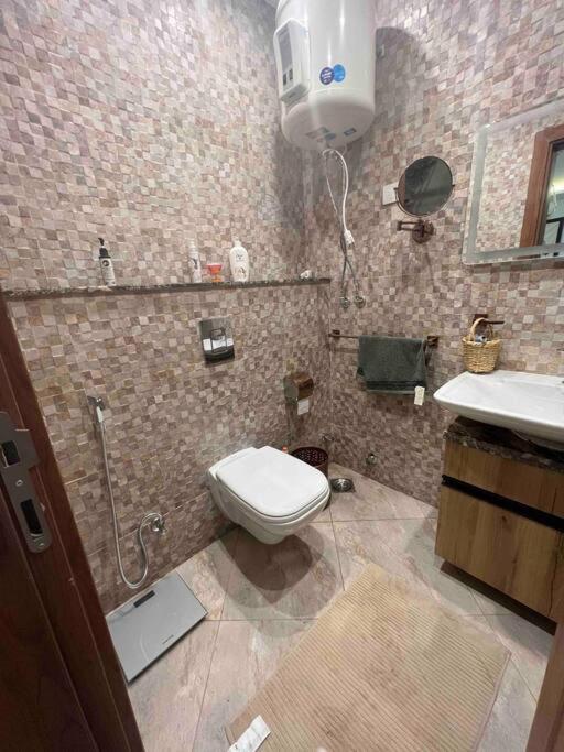Newly Refurbished Flat,Marble Floors.Central Kairo Eksteriør billede